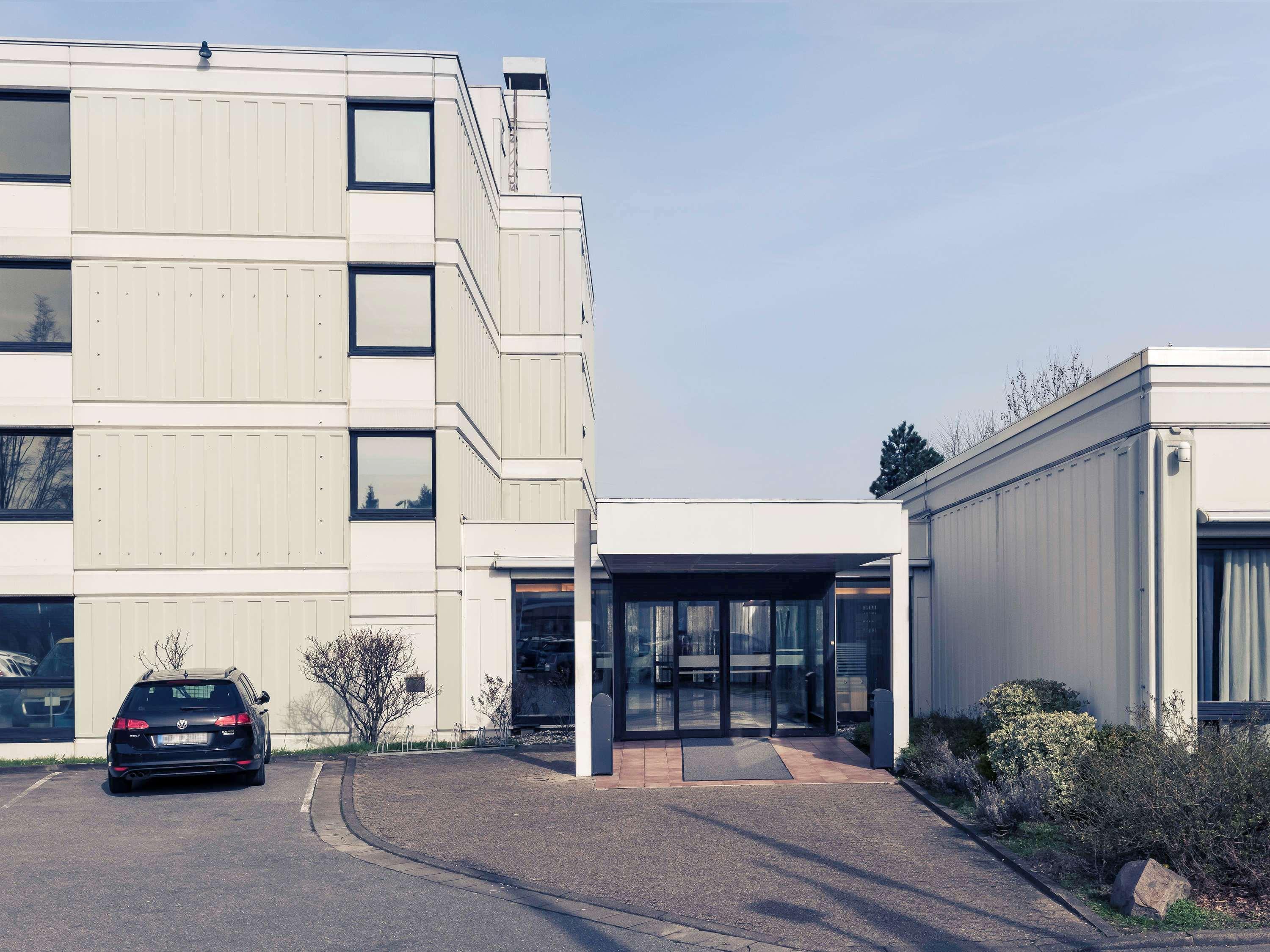 Mercure Hotel Duesseldorf Sued Exterior photo