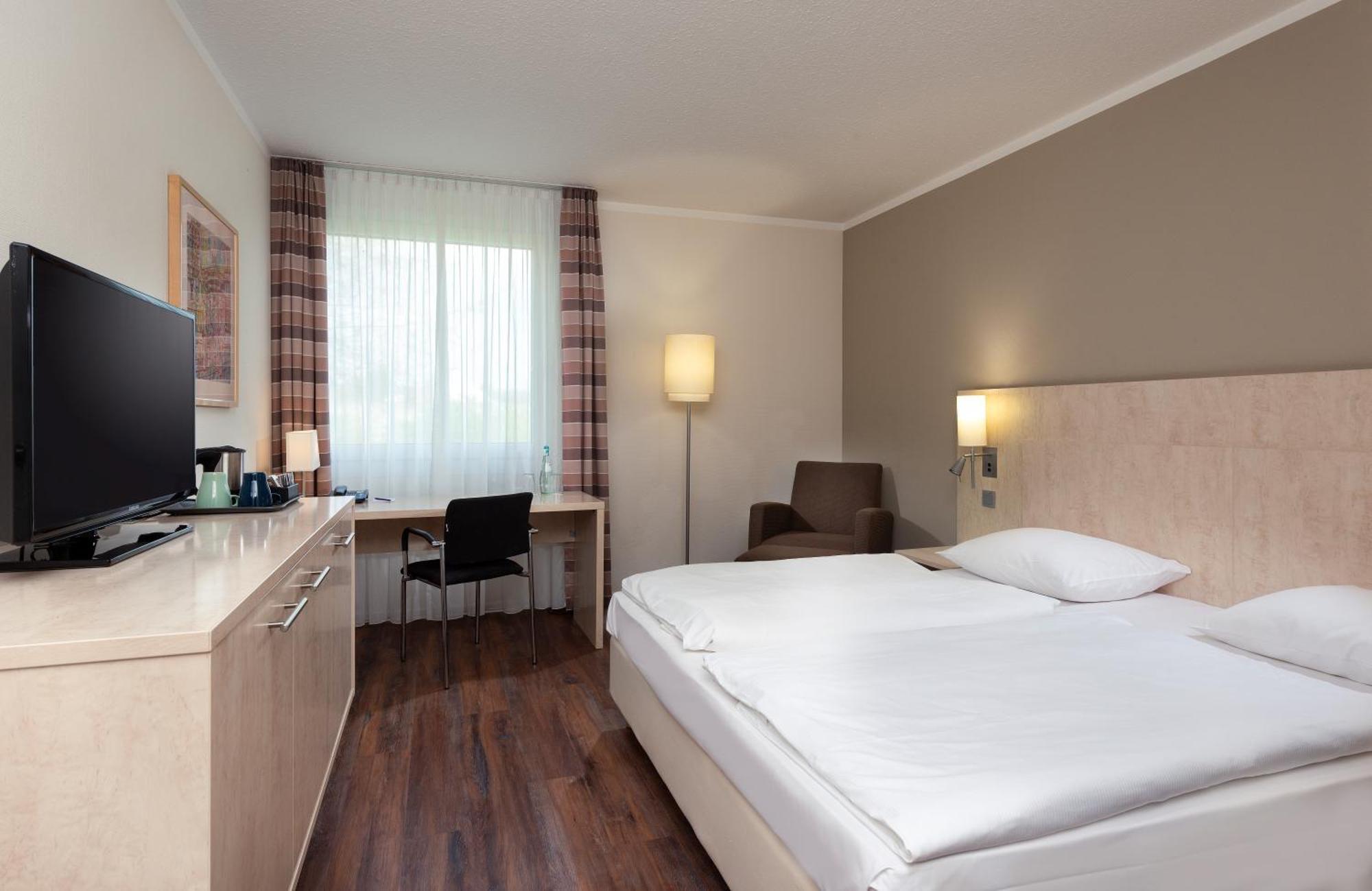 Mercure Hotel Duesseldorf Sued Exterior photo