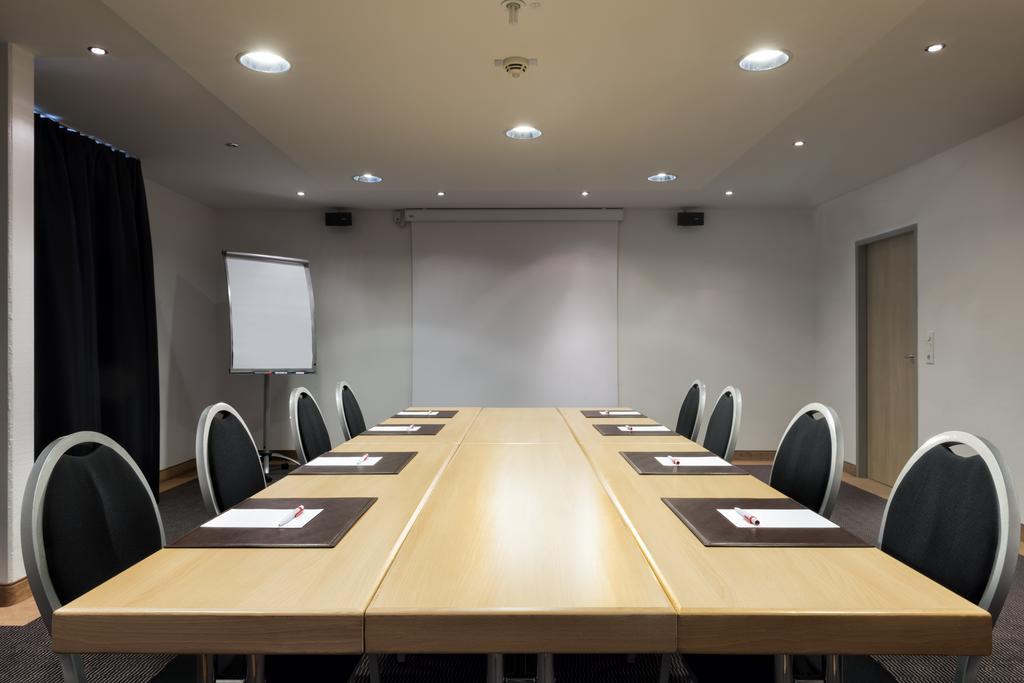 Mercure Hotel Duesseldorf Sued Business photo
