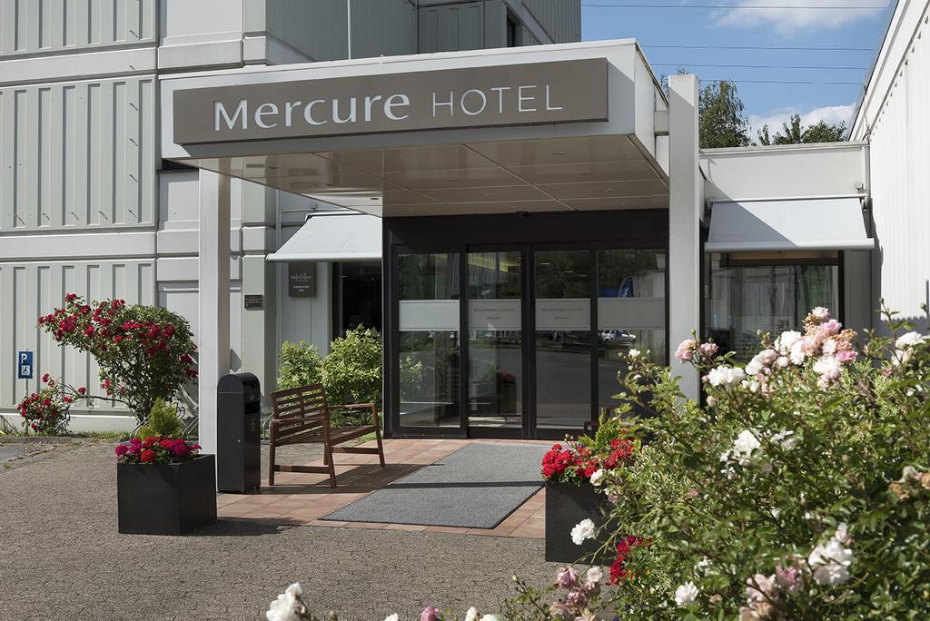 Mercure Hotel Duesseldorf Sued Exterior photo
